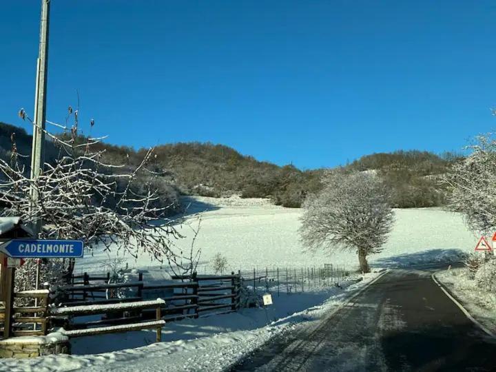 Casa Del Giglio A Cadelmonte Villa Valle  Екстериор снимка