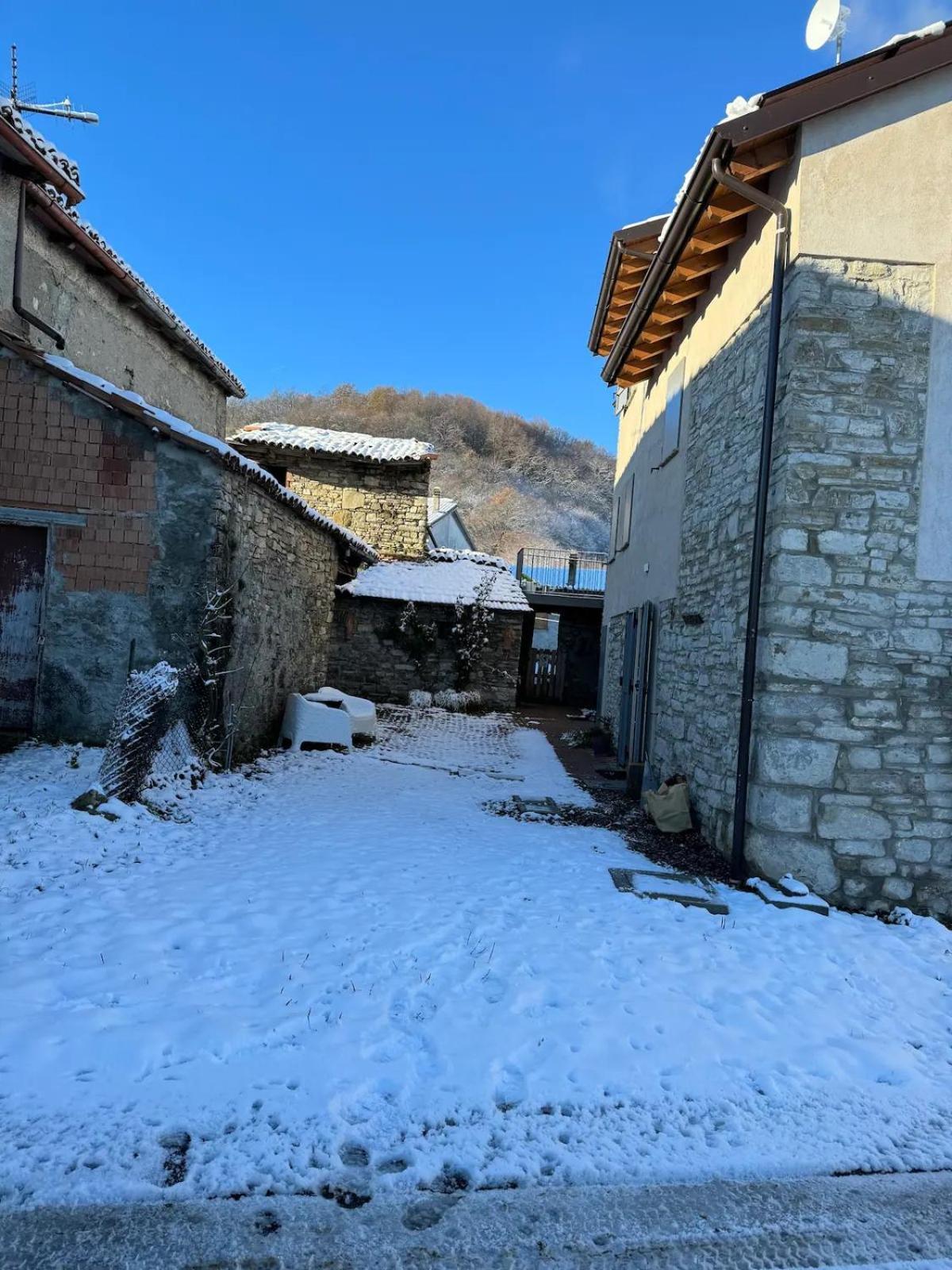 Casa Del Giglio A Cadelmonte Villa Valle  Екстериор снимка